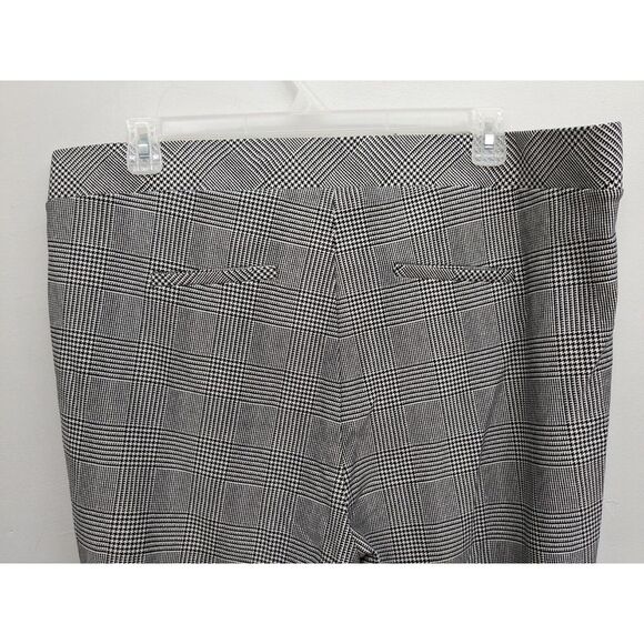 Torrid Gray Black Plaid Pull On Comfort Ponte Trouser Ankle Pants Size 3T‎ Tall - Picture 6 of 16
